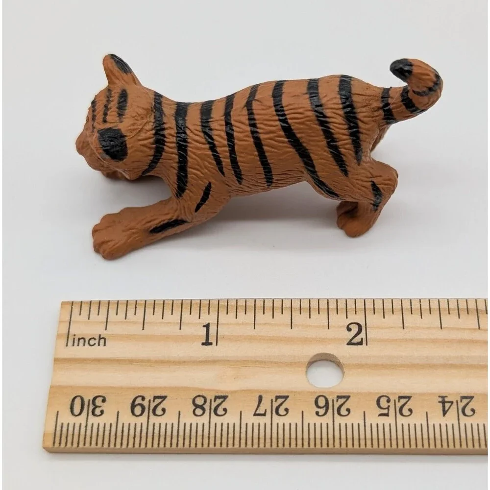 Set Of 3 K&M PVC Toy Animals Cheetah Tiger Giant Panda